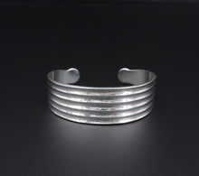 James Avery Ribbed Fluted Cuff Bracelet Sterling Silver Rare HTF 6.5" BS2786