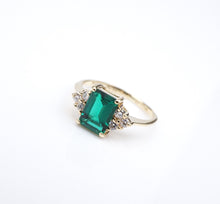 14k Chatham Emerald Diamond Ring Yellow Gold Vintage Petite Sizable RG4176
