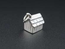 James Avery Retired 3D Dog House Sterling Silver 1/2" Rare Retired CHS1884