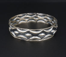 Navajo Sterling Silver Bangle Bracelet Chunky 8.25" T. Yazzie Tribal BS2805
