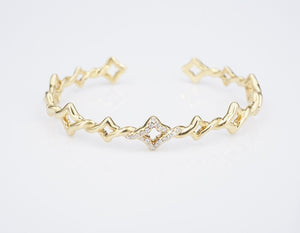 David Yurman Venetian Diamond Bracelet Quatrefoil Single Row Cuff 18k Gold BG930