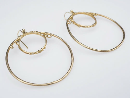 Modernist 9k Yellow Gold Open Circle Dangle Hoop Earrings 1.6