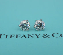 Tiffany Diamond Stud Earrings 2.5ct Carat Platinum VS1 I $40k Appraisal CO1114