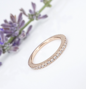 Vera Wang LOVE 14k Rose Gold 1/4ct Diamond Half Eternity Band Ring Sz 4.5 RG3884