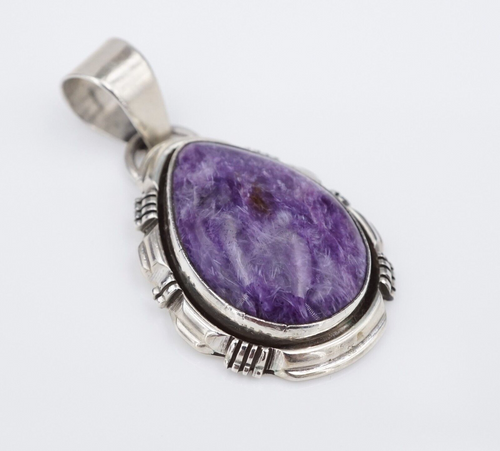 Navajo L Yazzie Sterling Silver Purple Sugilite Pendant Cabochon 1.8