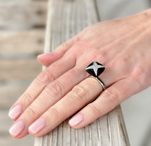 Mouboussin Diamond Ebony Wood String Star Ring Size 5 Designer RG2972