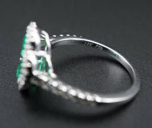 NWOT 18k White Gold 1.8ct Diamond Halo Emerald Quatrefoil Ring Size 6.5 RG3323