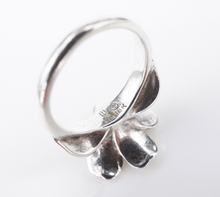 James Avery April Flowers Sterling Silver 18k Gold Ring Size 6 Retired RS3585