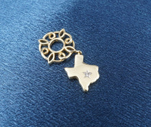 Storywheels State of Texas Dangle with Diamond 14K Gold Wheel Charm CHS1925