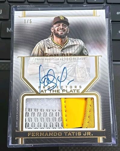 2023 Topps Definitive Fernando Tatis Protectors at the Plate Relics Auto /5
