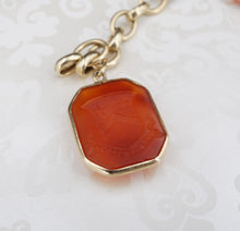 Antique 14K Gold Carnelian Coat of Arms Intaglio Charm Bracelet 7.5" BG774