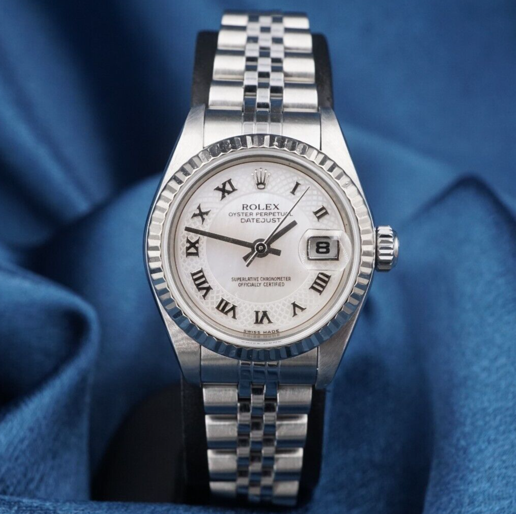 Ladies Rolex Datejust 18k SS MOP Roman 26mm 6.5