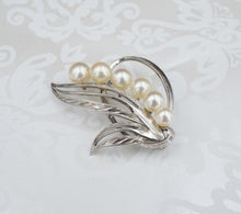 Vintage Mikimoto Pearl Spray Brooch Sterling Silver Ribbon Pin 1.5" OS614