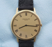 18k Yellow Gold Patek Philippe Calatrava Watch Automatic 35mm 3590 Papers W773