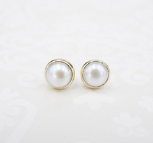 14k Yellow Gold Pearl Stud Earrings 6.5mm Button Bezel Set EG2416