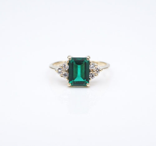 14k Chatham Emerald Diamond Ring Yellow Gold Vintage Petite Sizable RG4176