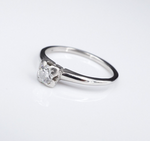 Petite 1930s Platinum Natural Diamond Solitaire Promise Ring Size 6 RG3519
