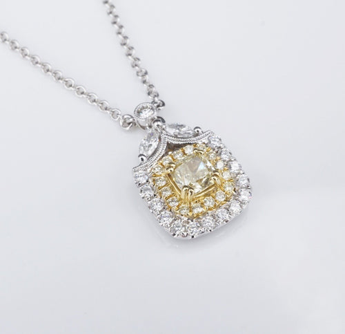 New EFFY 18k Gold 1.5 ctw Cushion Yellow Diamond Halo Pendant Necklace 18