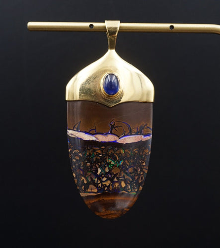 18k Koroit Opal Pendant Sapphire Emerald Cabochon Yellow Gold 2.5