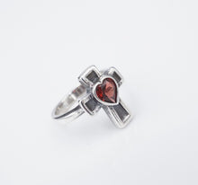 James Avery Red Garnet Heart Cross Birthstone Ring Sterling Silver Size 5 RS3493