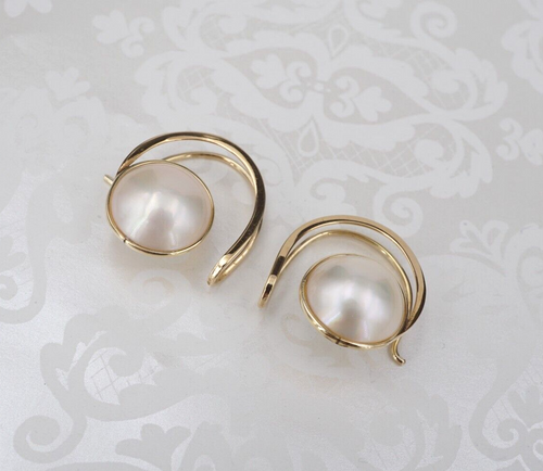 Unique Mabe Pearl Earrings 14k Yellow Gold Hoop Natural 0.9