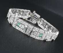 Antique Art Deco Diamond Bracelet Platinum 14 carat Emerald 7.25" BG607