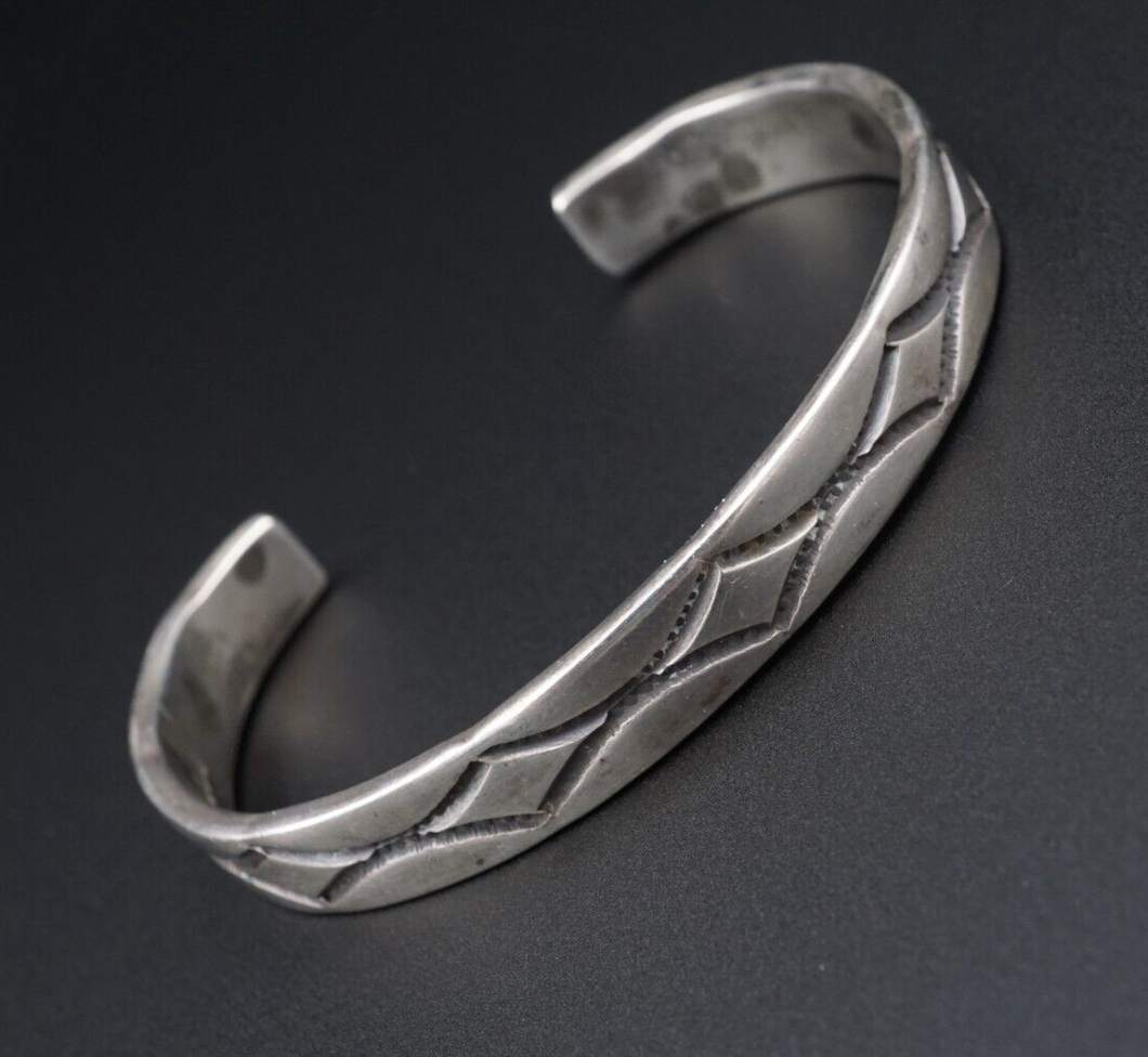 Navajo Cuff Bracelet Sterling Silver Nora Tahe Bill Artisan Stamped 7