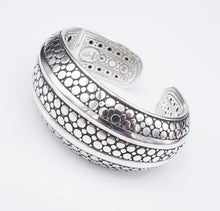 John Hardy 34mm Wide Armadillo Dot Kick Cuff Bracelet Sterling Silver BS2941