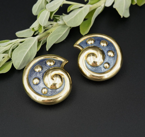 Leo De Vroomen Enamel Earrings 18k Gold Ear Clips Shell 1.1" EG2278