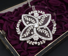 Antique Belle Epoque Platinum Diamond Floral Filigree Pendant Necklace NG1340