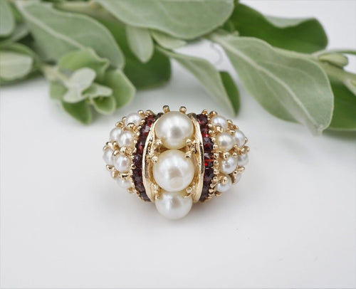 Vintage 14k Yellow Gold Pearl Cluster Garnet Dome Cocktail Ring Size 8.5 RG3825