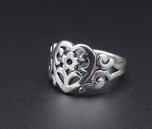 James Avery Scrolled Heart Flower Ring Sterling Silver Size 6 Retired RS3487