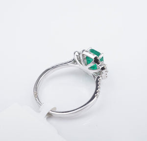 18k White Gold Natural Emerald Diamond Halo Cocktail Ring Size 6.5 NWT CO1178