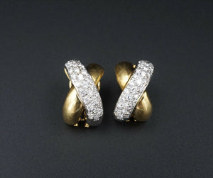 Roberto Coin 18k Gold Diamond Earrings Pave Vintage X Crossover Omega EG1981