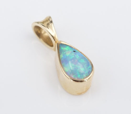14k Yellow Gold Natural Opal Bezel Statement Pendant 0.7