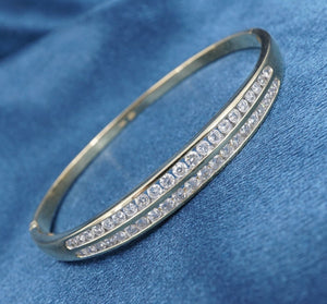 Elegant Natural Diamond Hinged Bangle Bracelet 14k Yellow Gold 6.5" BG871