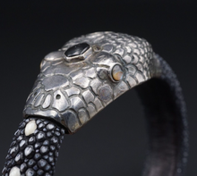 Stingray Serpent Bracelet Sterling Silver Shagreen Lou Guerin 7.5" Signed BS2910