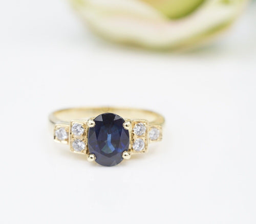 Vintage 18k Yellow Gold 1.5ctw Oval Sapphire Diamond Ring Size 5.5 RG4099