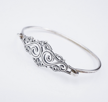 James Avery Sorrento Scroll Hook-On Bracelet Sterling Silver Retired 6.5" BS2932
