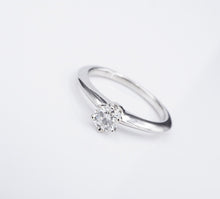 Tiffany & Co Diamond Solitaire Engagement Ring Platinum .31ct G VS1 5.5 RG4221