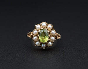 Antique 14k Yellow Gold Oval Peridot Pearl Halo Cocktail Ring Size 7.5 RG4171