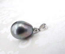 18k Tahitian Black Baroque Pearl Pendant w/ Diamond Bale 11mm PG1516