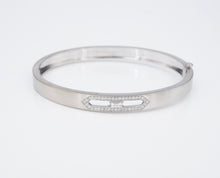Penny Preville Openwork Diamond Hinged Bangle Bracelet 18k White Gold 6.5" BG898