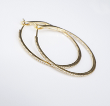 18k Diamond Inside Out Hoop Earrings Yellow Gold 1.8ctw 1.25" Slim Trendy EG2271