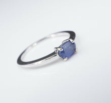 14k White Gold 0.7ct Blue Sapphire Solitaire Ring Sz 7.25 Stackable Band RG3245