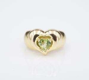 18k Van Cleef Arpels VCA Peridot Coeur Heart Ring Size 4.5 RG4254