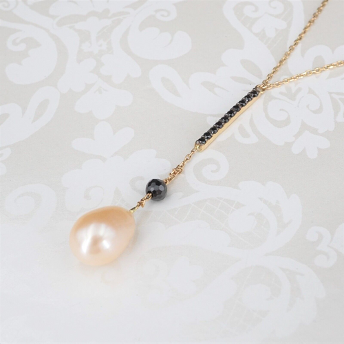 18k Yellow Gold Pearl Onyx Drop Pendant Y-Necklace 16