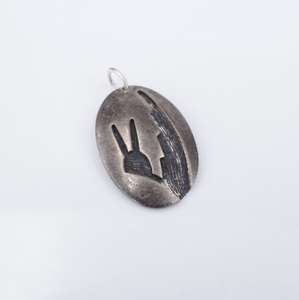 Hopi Native American Sterling Silver Pendant Stephen Hyson Naseyoma 0.85" PS2149