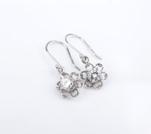 14k White Gold Floral 1/2 ctw Diamond Drop Dangle Hook Earrings 1" Flower EG2316