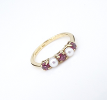 Tiffany & Co 18k Ruby Pearl Band Ring Stackable Yellow Gold Size 5 RG4375